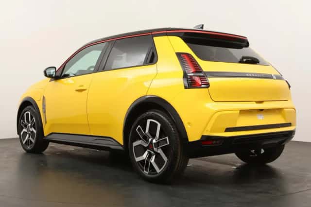 Renault 5 (2024) thumbnail 4