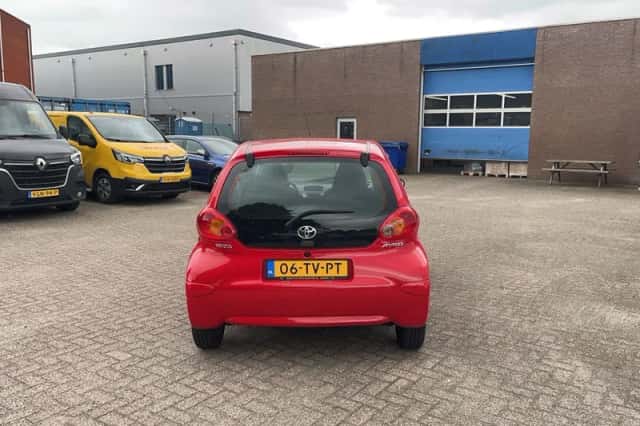 Toyota Aygo (2007) thumbnail 4