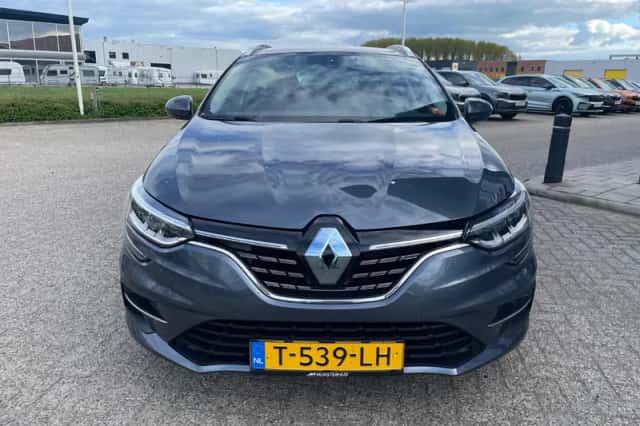 Renault Mégane (2023) thumbnail 3