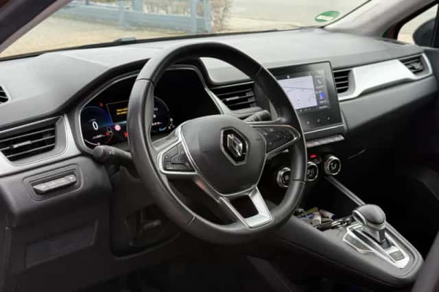 Renault Captur (2022) thumbnail 6