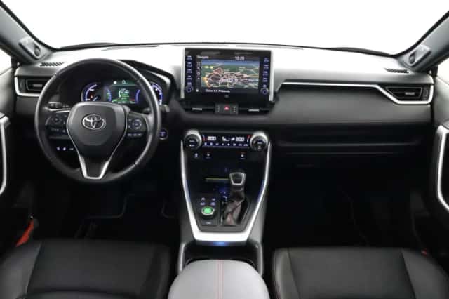 Toyota RAV4 (2020) thumbnail 4