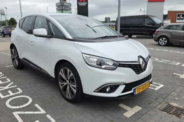 Renault Scénic (2018) thumbnail 5