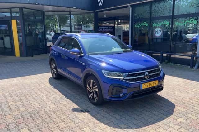 Volkswagen T-Roc (2022) thumbnail 6