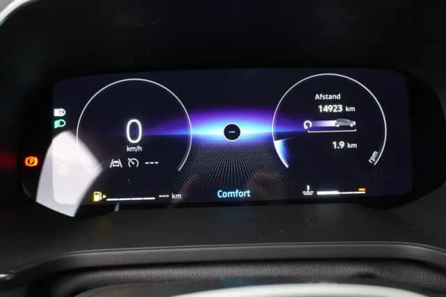 Renault Captur (2025) thumbnail 8
