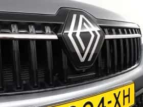 Renault Espace (2023) thumbnail 33