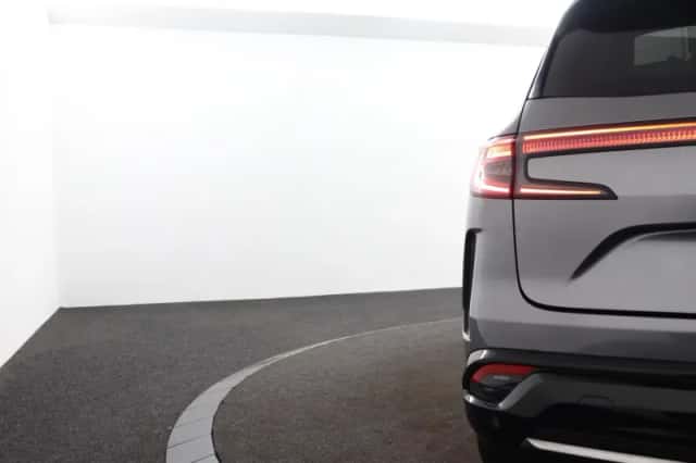 Renault Espace (2023) thumbnail 36