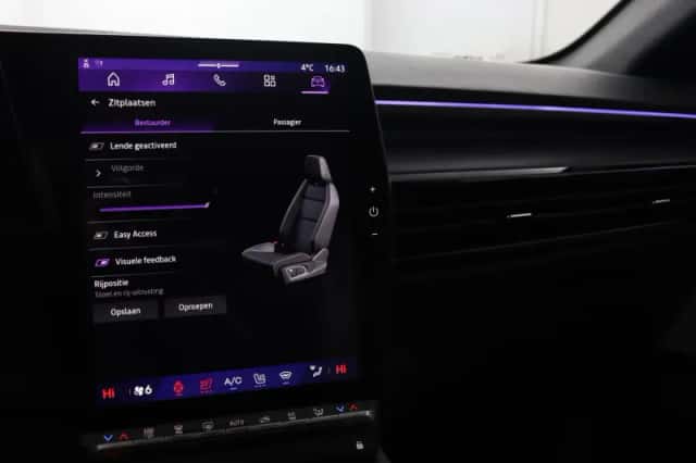 Renault Espace (2025) thumbnail 57