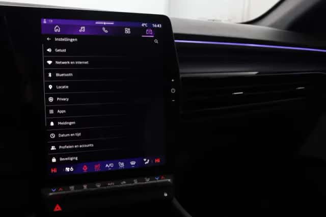 Renault Espace (2025) thumbnail 61