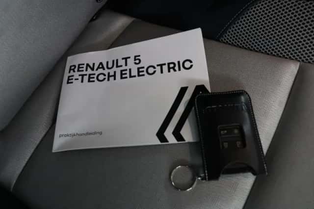 Renault 5 (2026) thumbnail 9