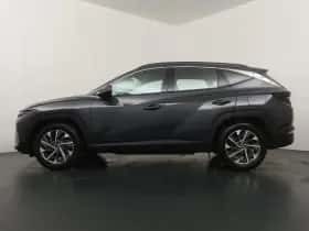 Hyundai Tucson (2021) thumbnail 2