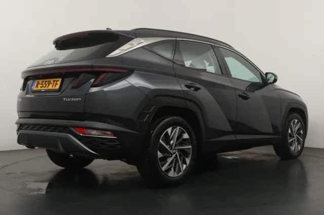 Hyundai Tucson (2021) thumbnail 5