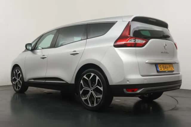 Renault Grand Scénic (2023) thumbnail 3