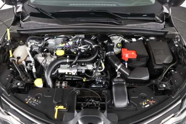 Renault Captur (2022) thumbnail 27