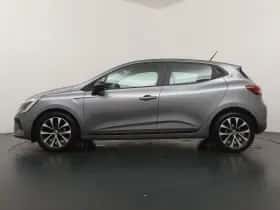 Renault Clio (2022) thumbnail 2