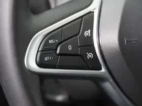 Renault Clio (2022) thumbnail 24
