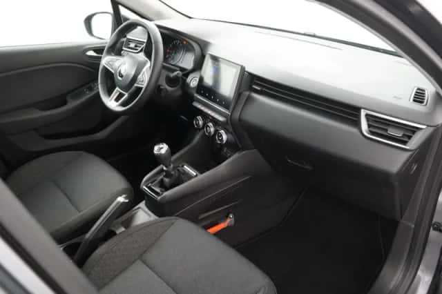 Renault Clio (2022) thumbnail 28