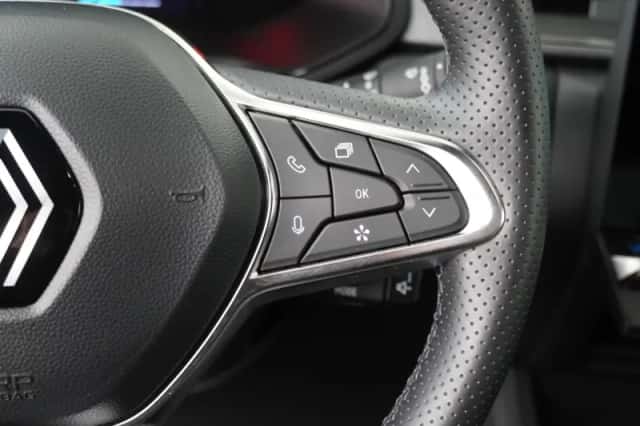 Renault Captur (2025) thumbnail 23