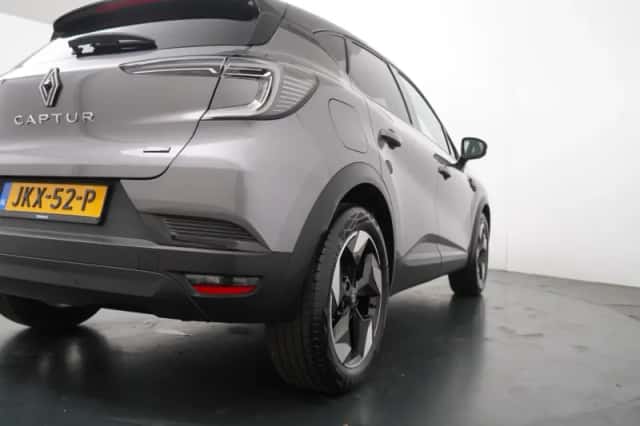 Renault Captur (2025) thumbnail 36