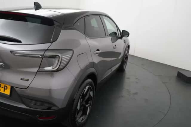 Renault Captur (2025) thumbnail 37