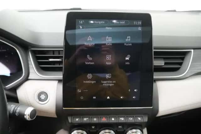 Renault Captur (2021) thumbnail 20