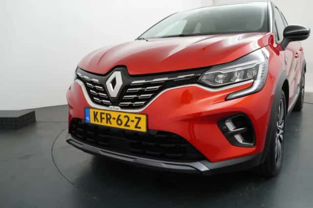 Renault Captur (2021) thumbnail 37
