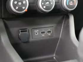 Renault Clio (2021) thumbnail 19