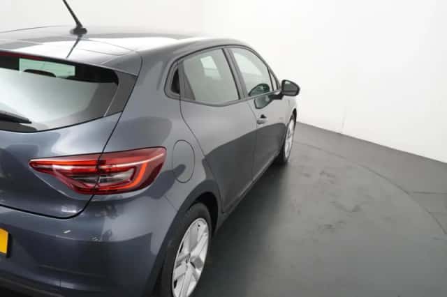 Renault Clio (2021) thumbnail 37