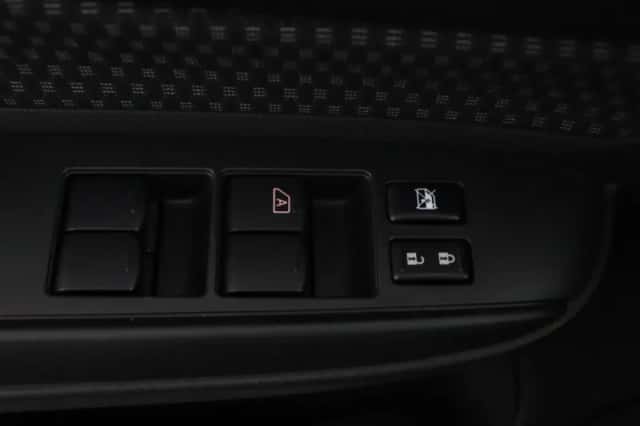 Nissan Note (2016) thumbnail 24