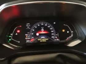 Renault Captur (2022) thumbnail 13