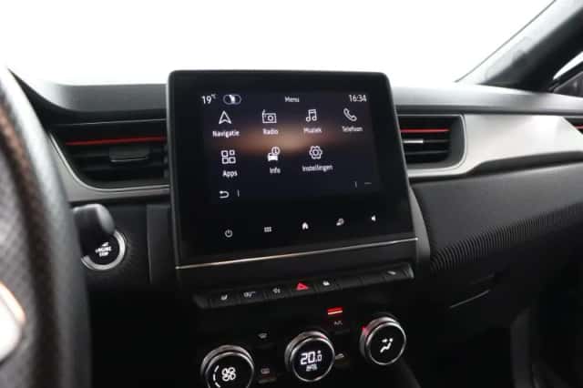 Renault Captur (2022) thumbnail 6