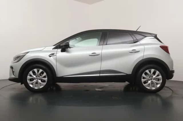 Renault Captur (2020) thumbnail 2