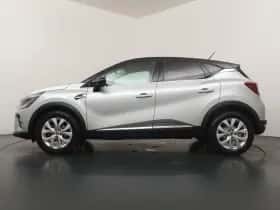 Renault Captur (2020) thumbnail 2