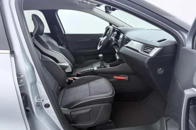 Renault Captur (2020) thumbnail 27