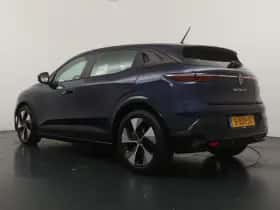 Renault Mégane E-Tech (2023) thumbnail 3