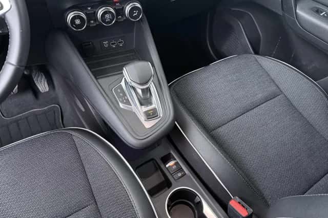 Renault Captur (2021) thumbnail 20