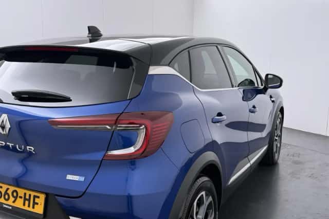 Renault Captur (2021) thumbnail 35