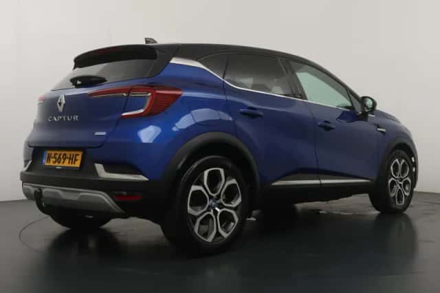 Renault Captur (2021) thumbnail 5
