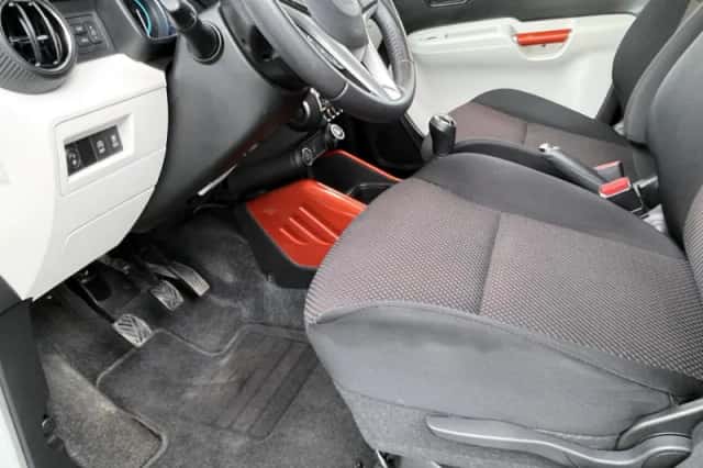 Suzuki Ignis (2019) thumbnail 13