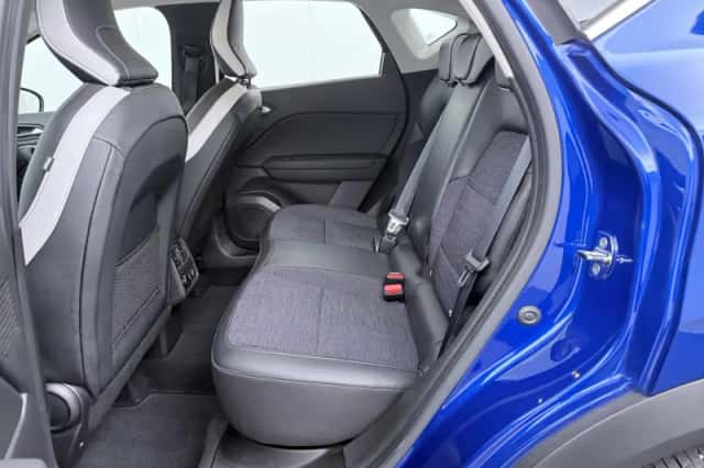 Renault Captur (2021) thumbnail 14