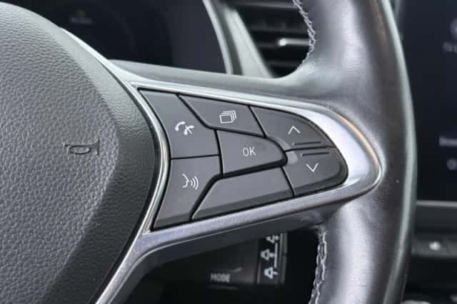 Renault Captur (2021) thumbnail 21