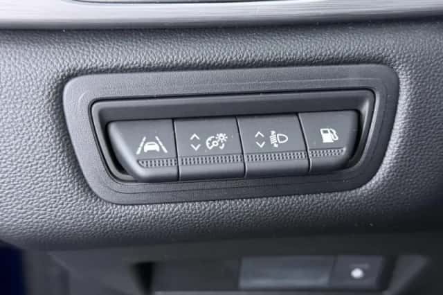 Renault Captur (2021) thumbnail 23