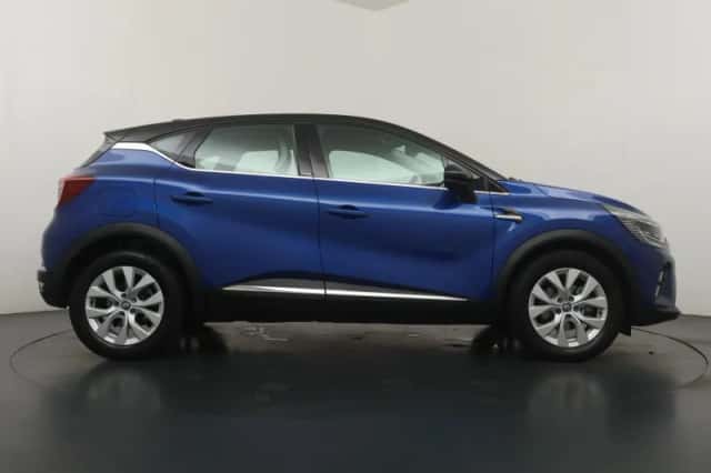 Renault Captur (2021) thumbnail 6