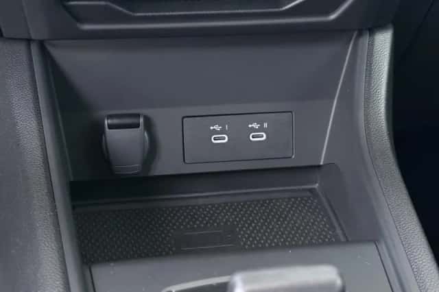 Renault Captur (2025) thumbnail 18