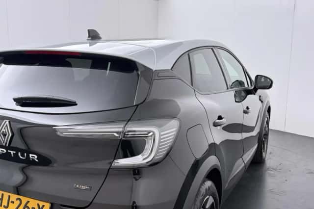 Renault Captur (2025) thumbnail 35