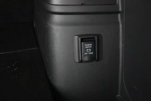 Mitsubishi Outlander (2021) thumbnail 51