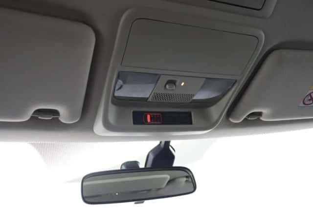 Mitsubishi Outlander (2021) thumbnail 63