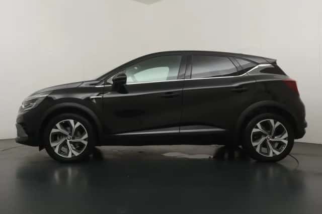 Renault Captur (2022) thumbnail 2