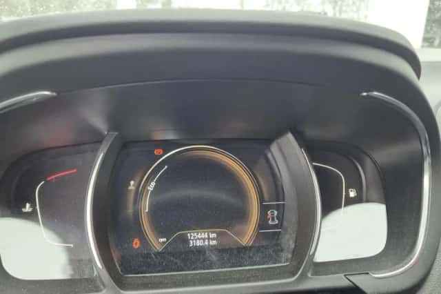 Renault Scénic (2019) thumbnail 8