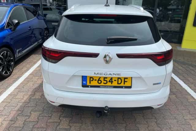 Renault Mégane E-Tech (2020) thumbnail 5
