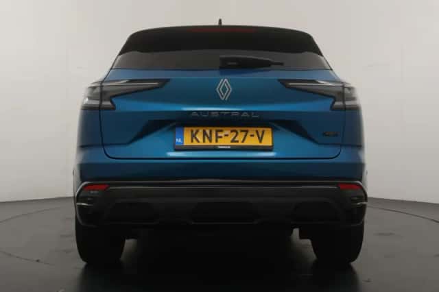 Renault Austral (2025) thumbnail 4